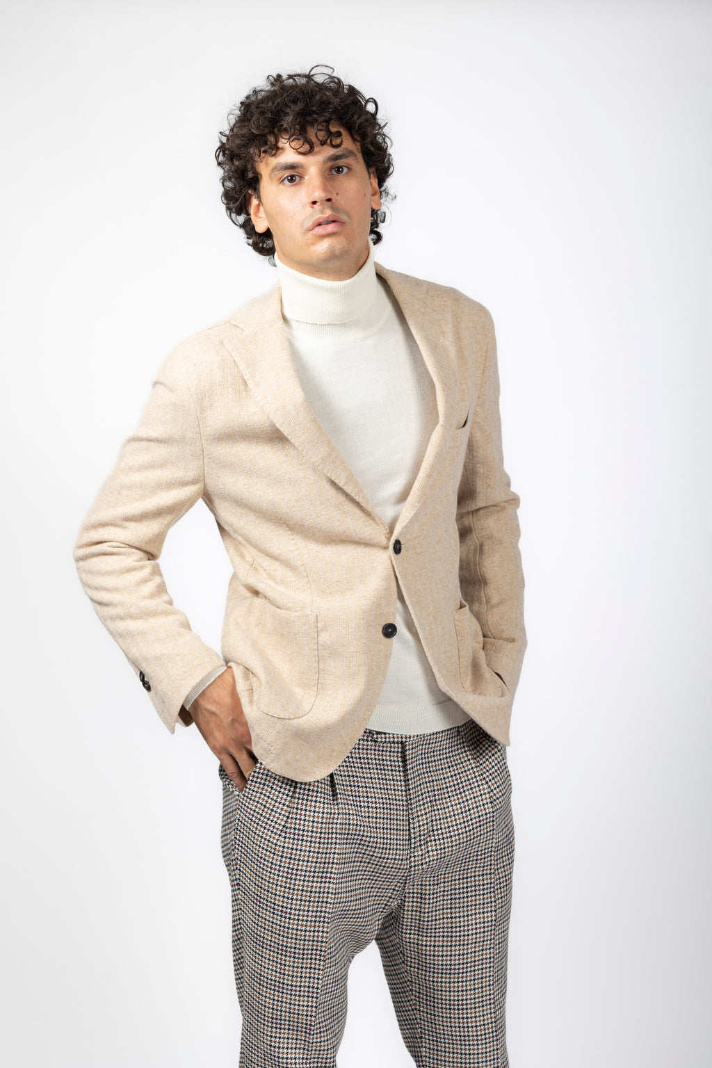 Pantalone misto lana con doppia pinces