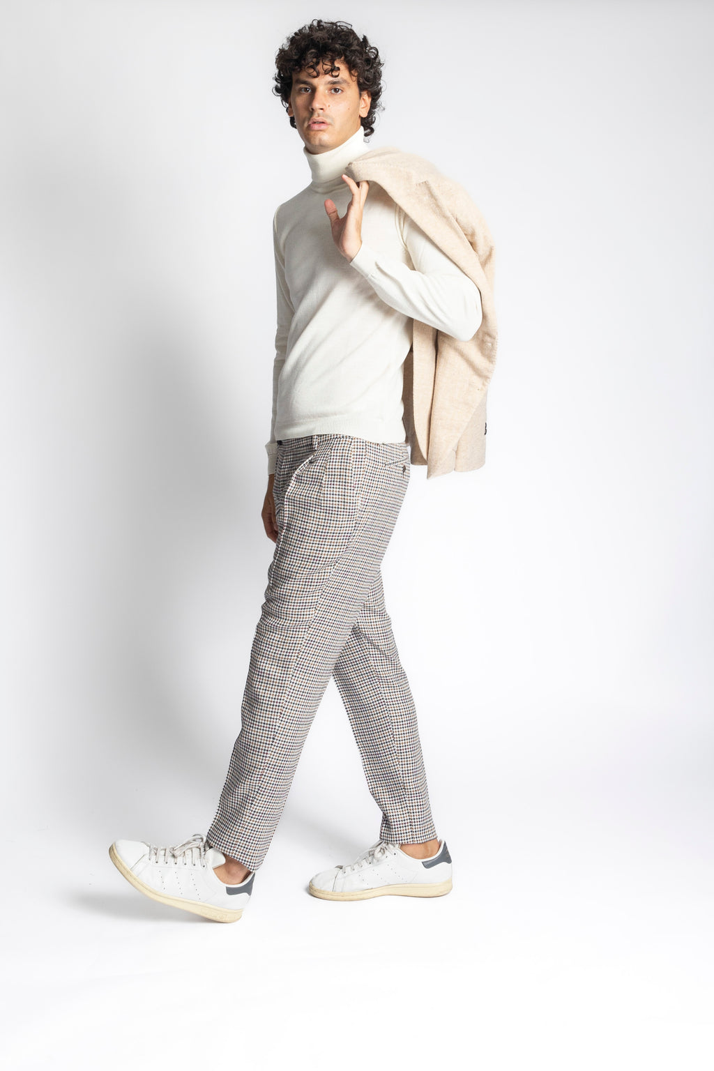 Pantalone misto lana con doppia pinces