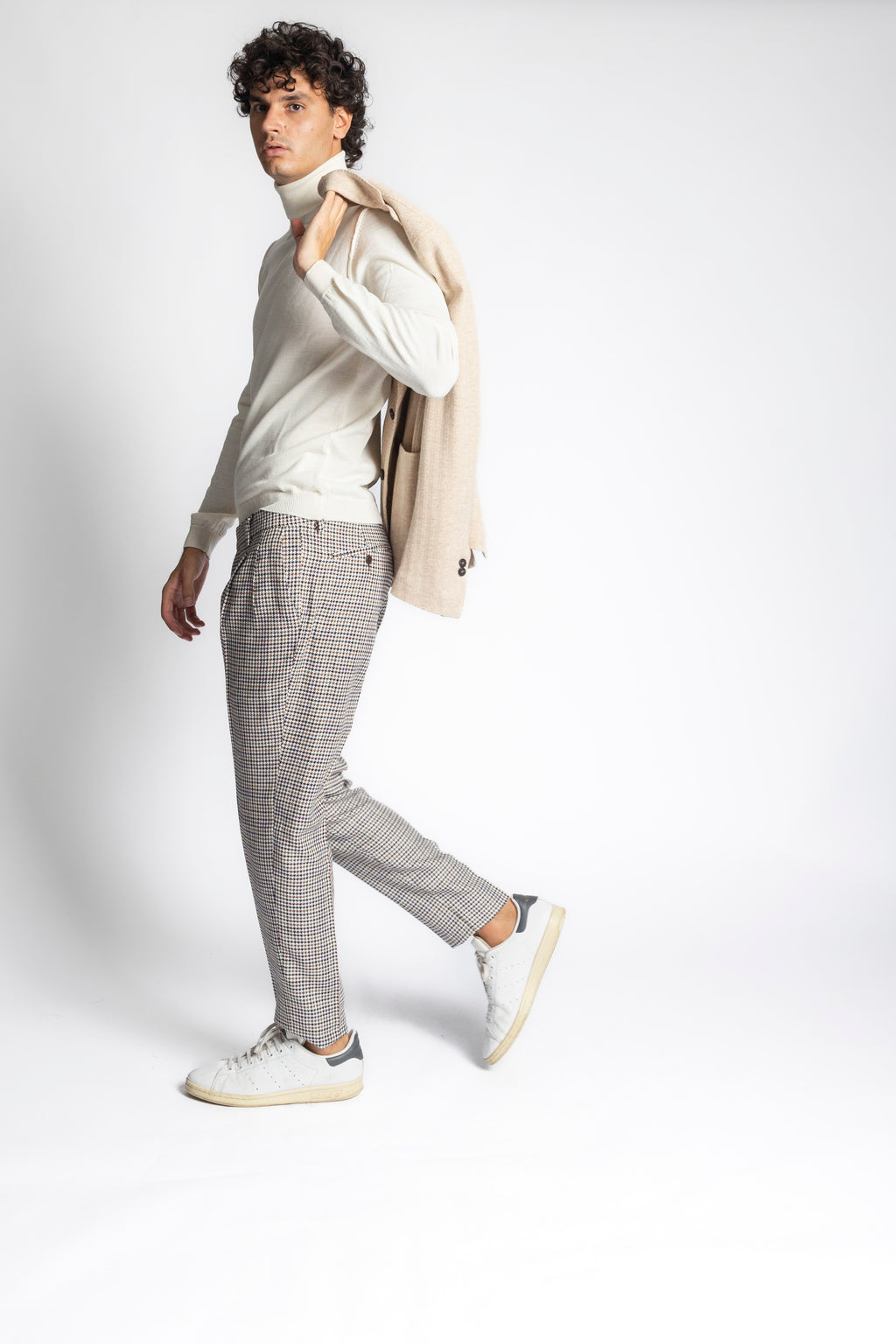 Pantalone misto lana con doppia pinces