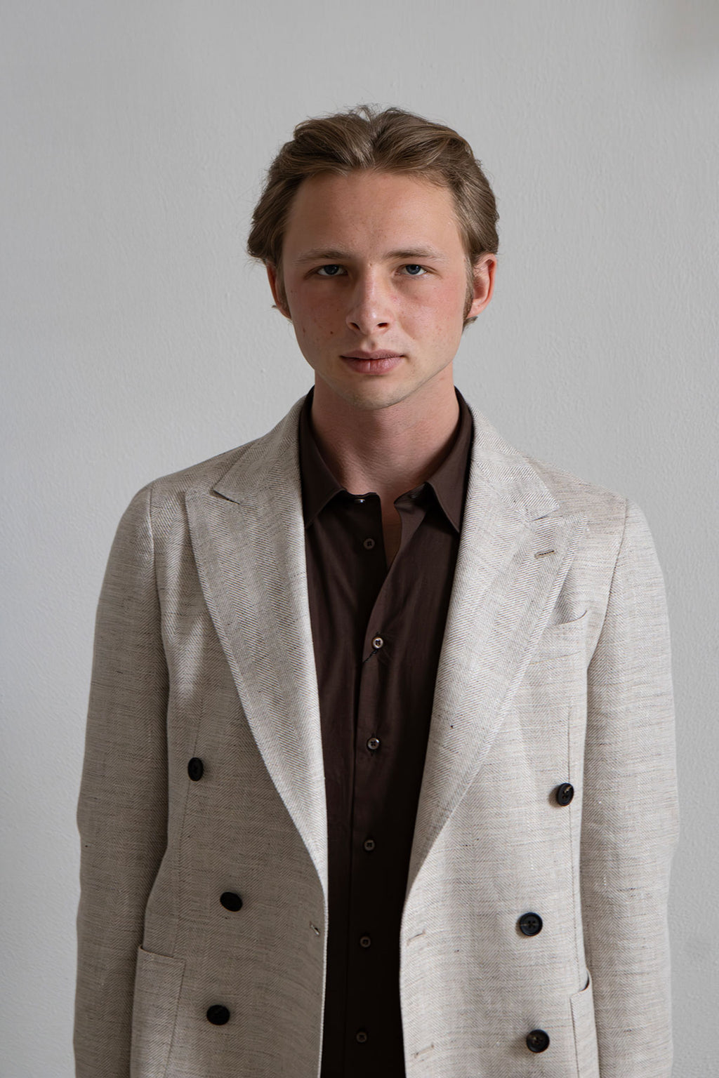 Giacca Doppiopetto Beige in Lino e cotone – Sartoriale, Sfoderata, Su Misura