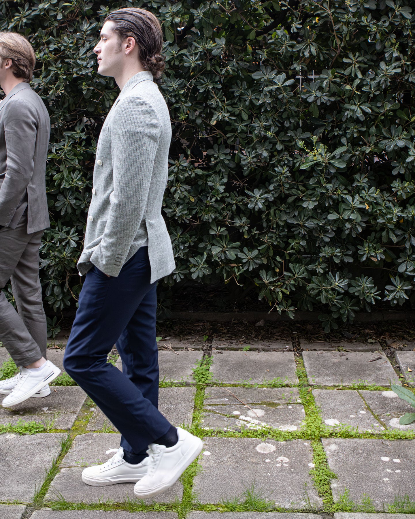 Pantalone Blu con Pinces – Sartoriale, Tasca America, Taglio Moderno